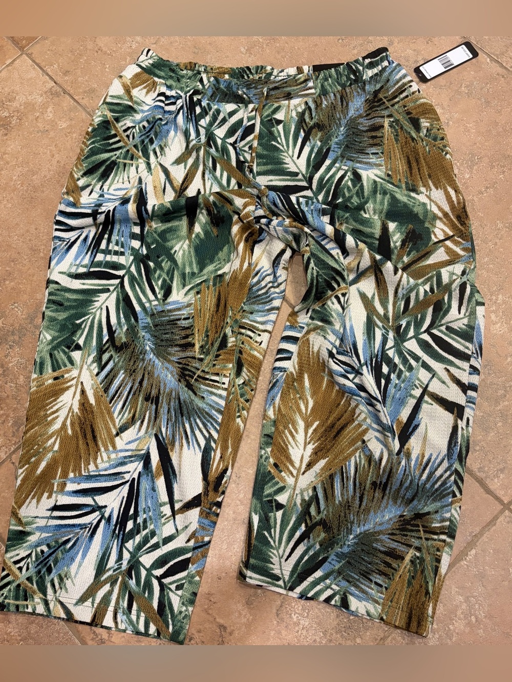 SOHO Apparel 1X Tropical Palm Leaf Print Wide-Leg Pants Green Blue Resortwear